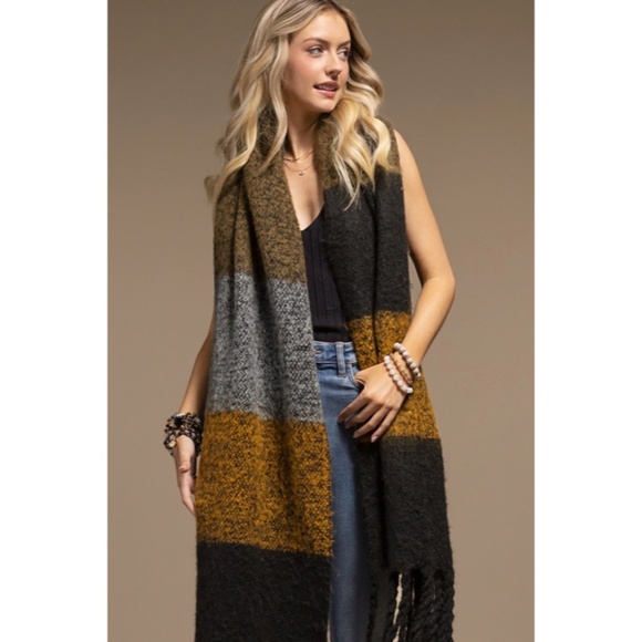SOLD OUT Black Multi Plush Wide Stripe Oblong Scarf Winter Women's Casual Knit - Picture 3 of 4